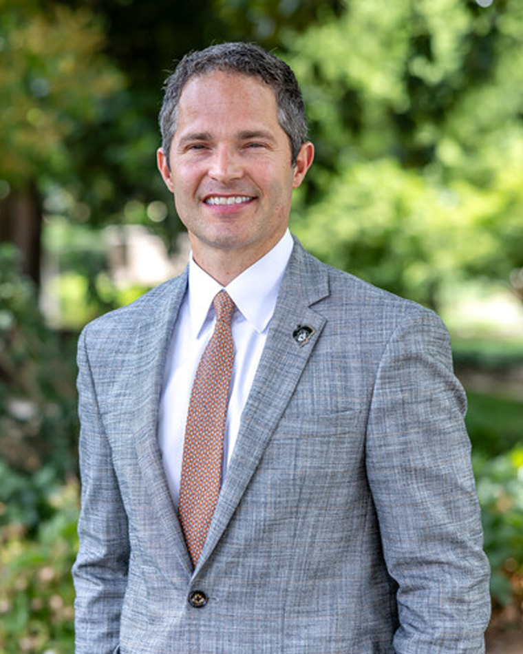 Dr. Rob Lofton Dr. Rob Lofton